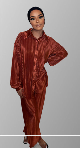 Pleated long sleeve blouse & loose pants set